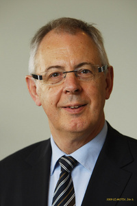 0902477869HaukurIngibergsson